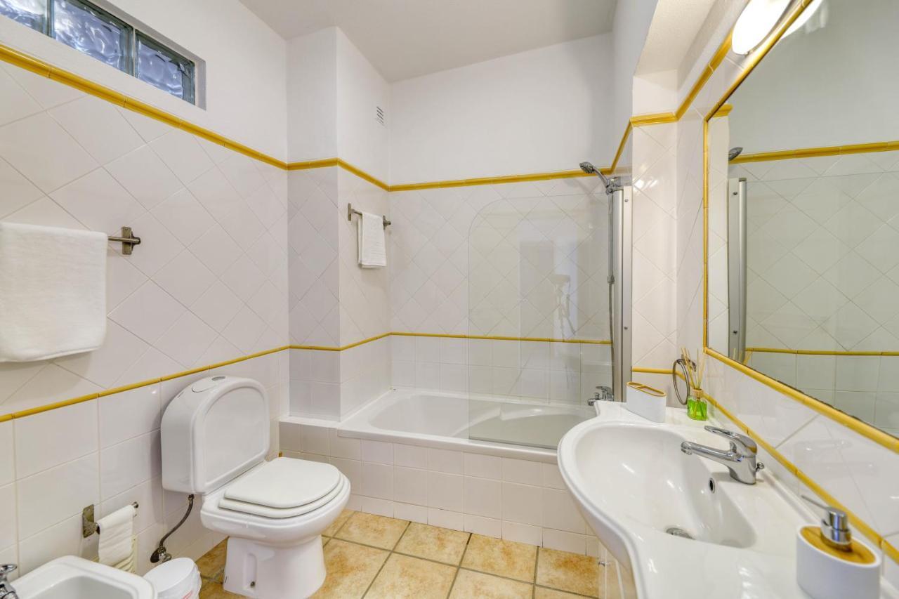 T2 Renovated With Ocean View Vilamoura Quarteira Esterno foto